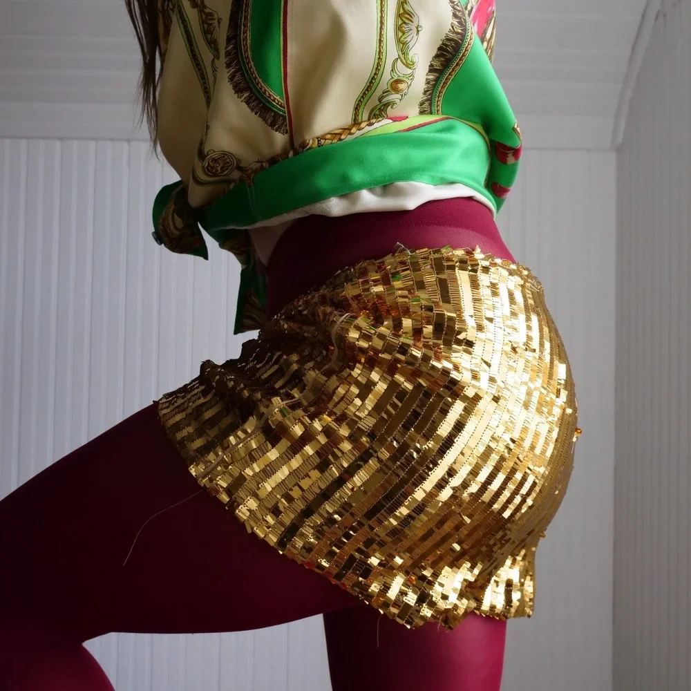 Fun‎ 90s gold sequined mini party shorts - Picture 4 of 8